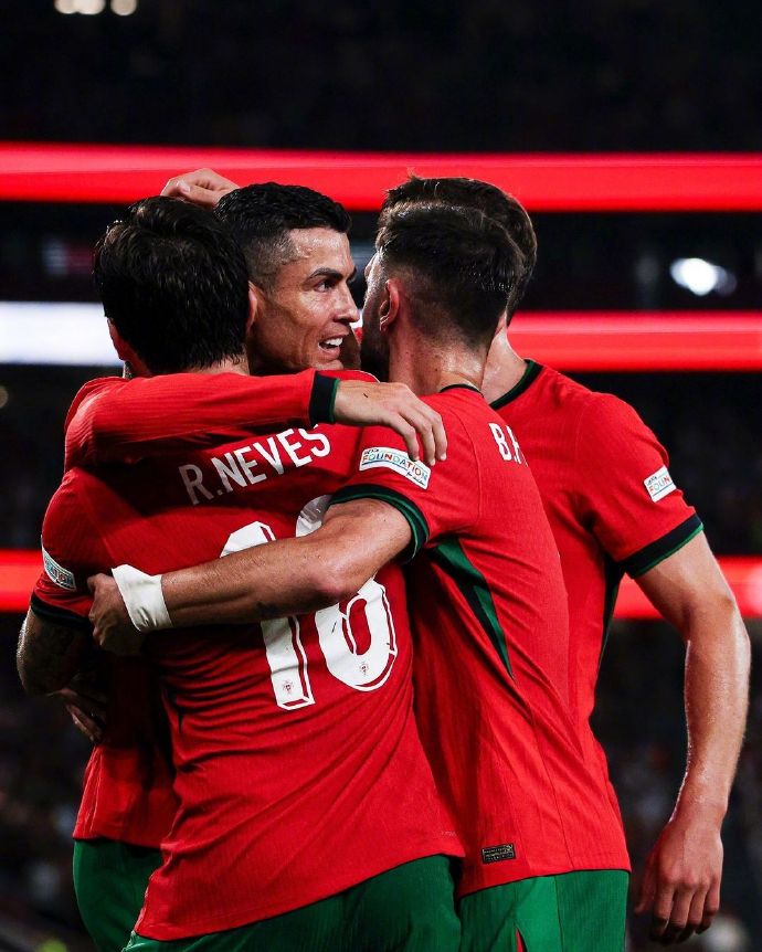 开云中国-dv9进球尤文主场翻车国米赢球重夺榜首